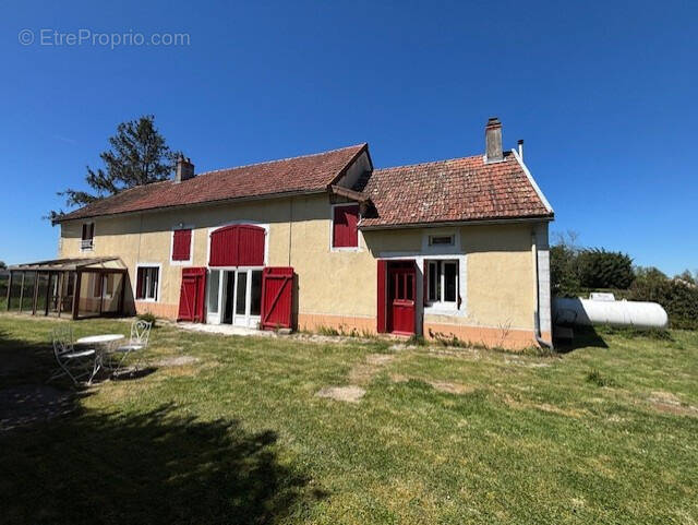 Maison à BRAZEY-EN-MORVAN