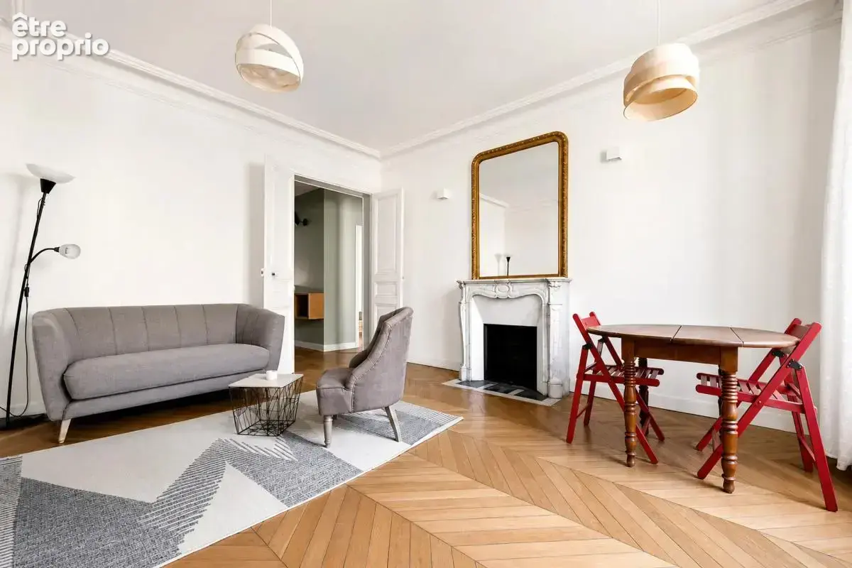 Appartement à PARIS-18E
