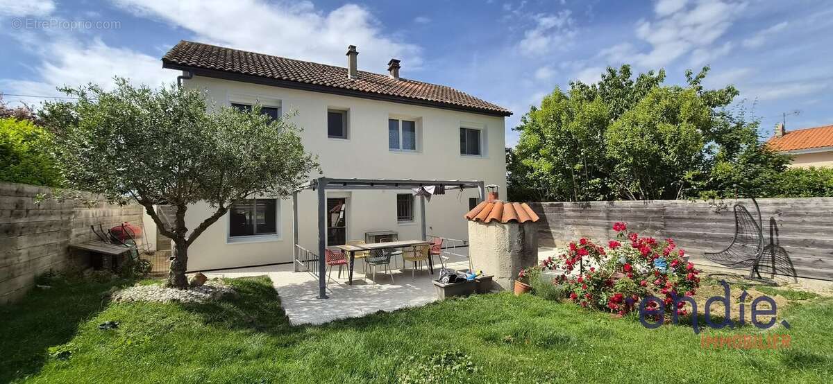 Maison à MONTGISCARD