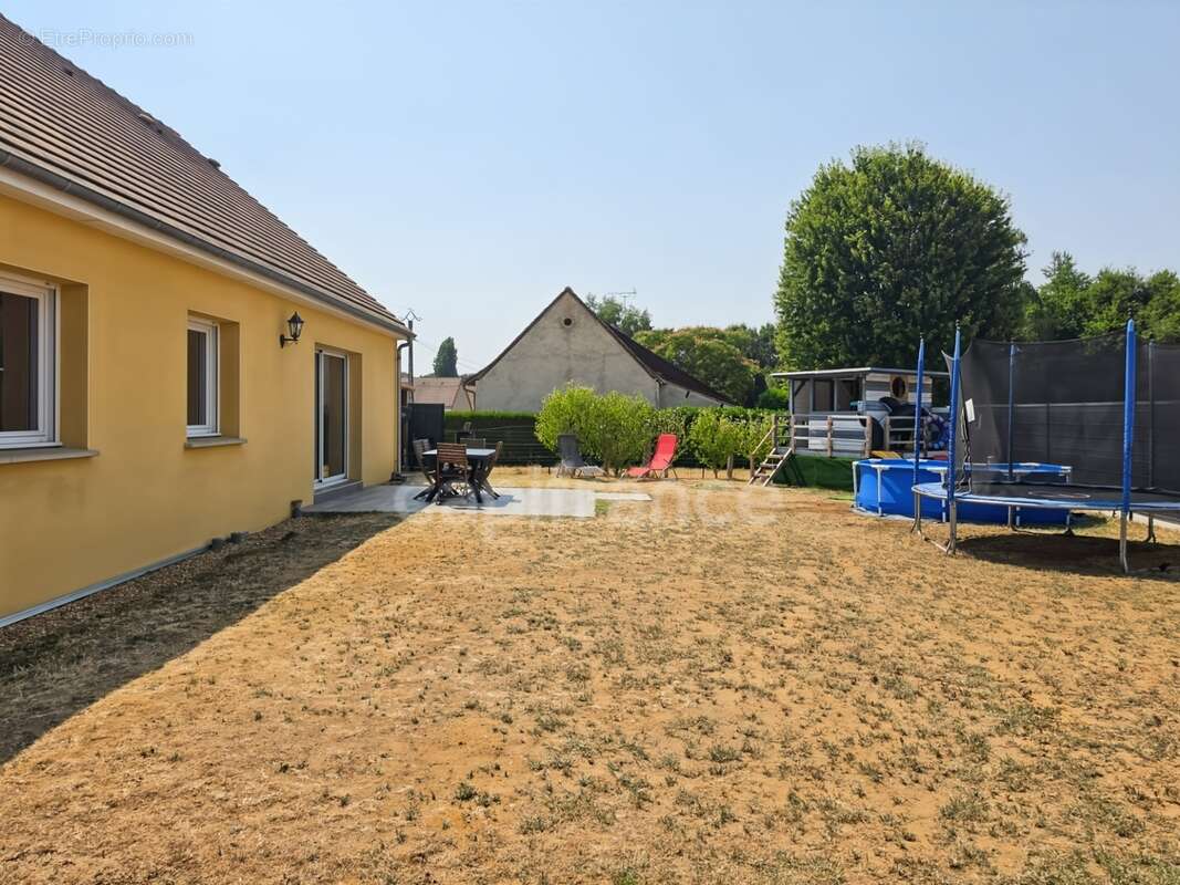 Pavillon récent de 145 m² avec 4 chambres, DPE C ! - photo 18
