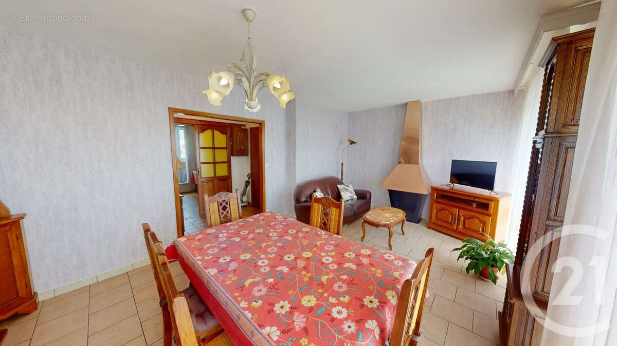 Appartement à SAINT-QUENTIN