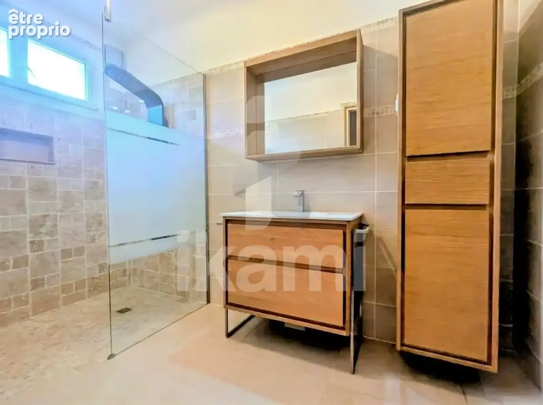 Maison familiale avec logement indépendant - quartier des Reynats - photo 7