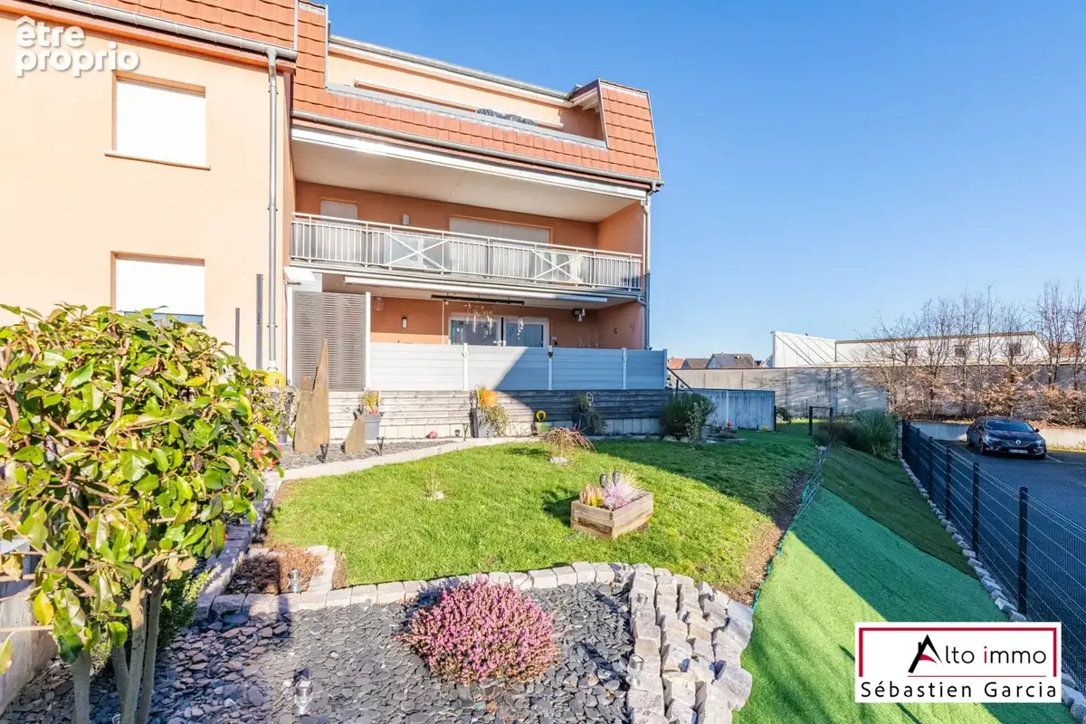 Appartement  T3/T4 de 88 m2 + 42 m2 de terrasse - Jardin de 200 m2 & double garage Soufflenheim Golf - photo 5