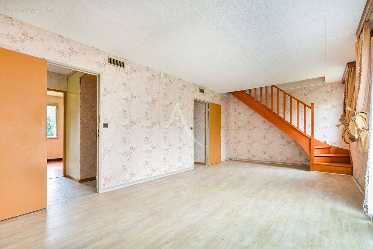 Maison à BRIE-COMTE-ROBERT