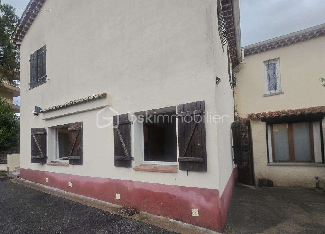 Appartement à MANDELIEU-LA-NAPOULE