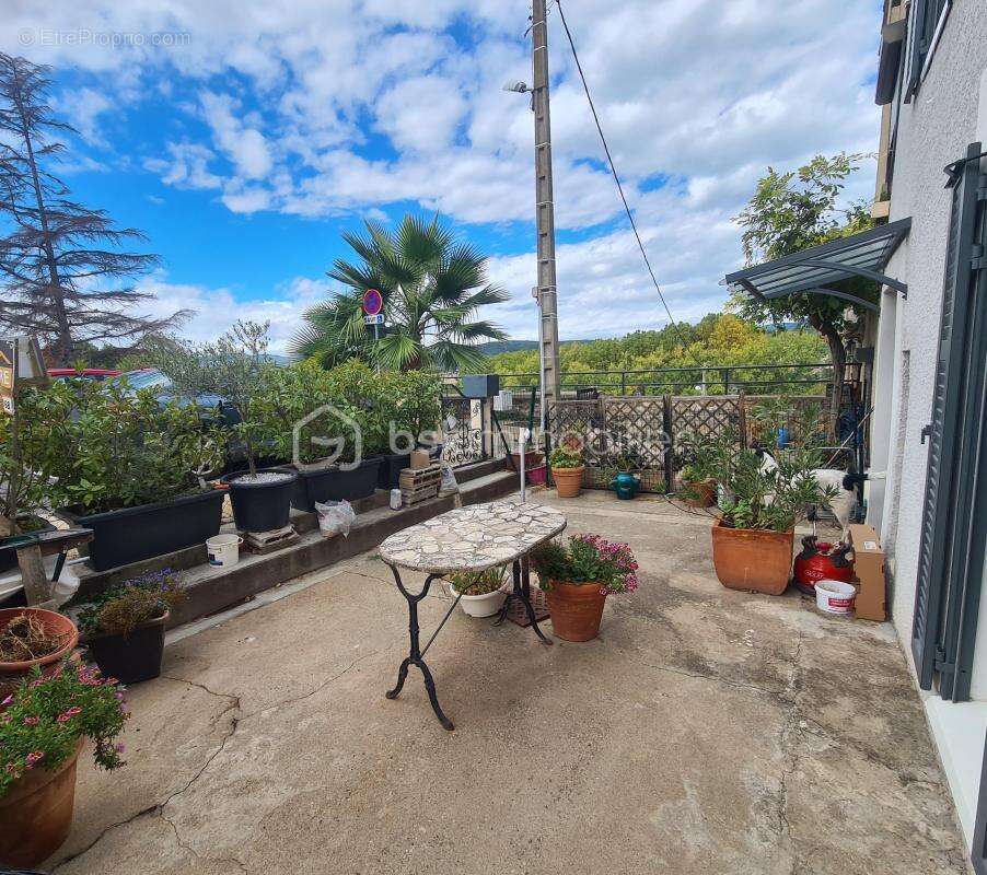 Maison à CESSENON-SUR-ORB