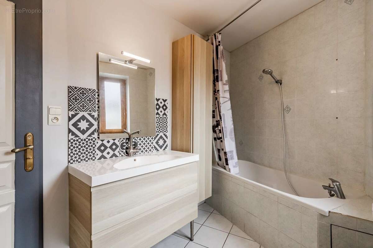 Appartement à LES OLMES