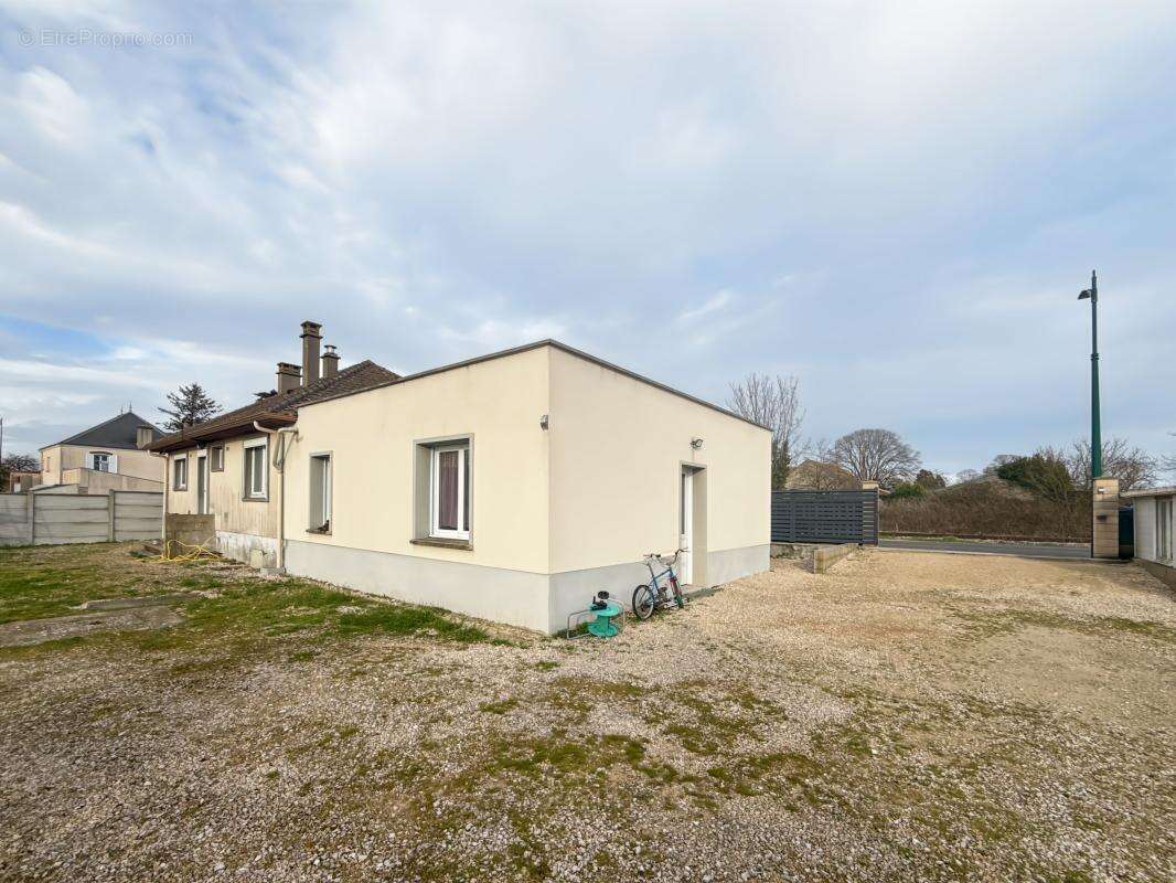 Maison à ORGERES-EN-BEAUCE