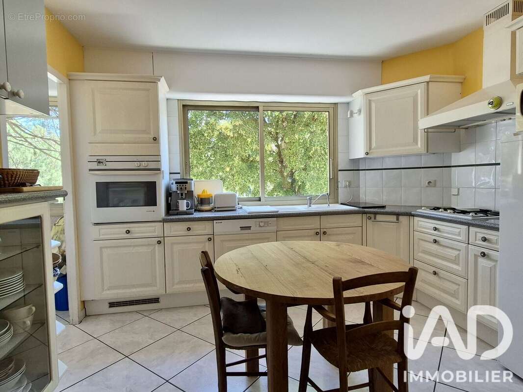 Appartement 125 m² à Pau  - photo 8