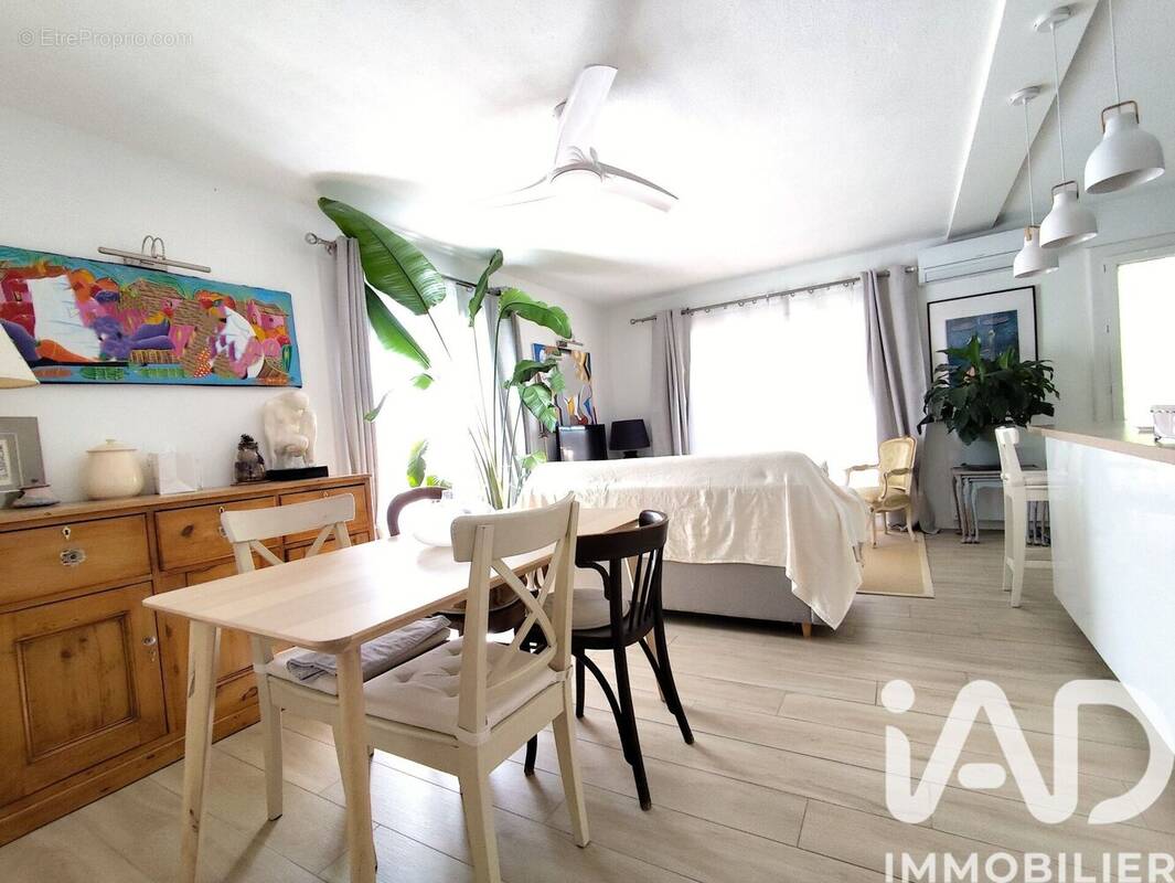 Photo 1 - Appartement à HYERES