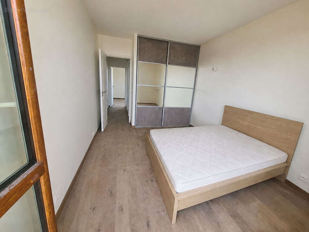 Appartement Les Pavillons Sous Bois 3 pièce(s) 57 m2 - photo 10