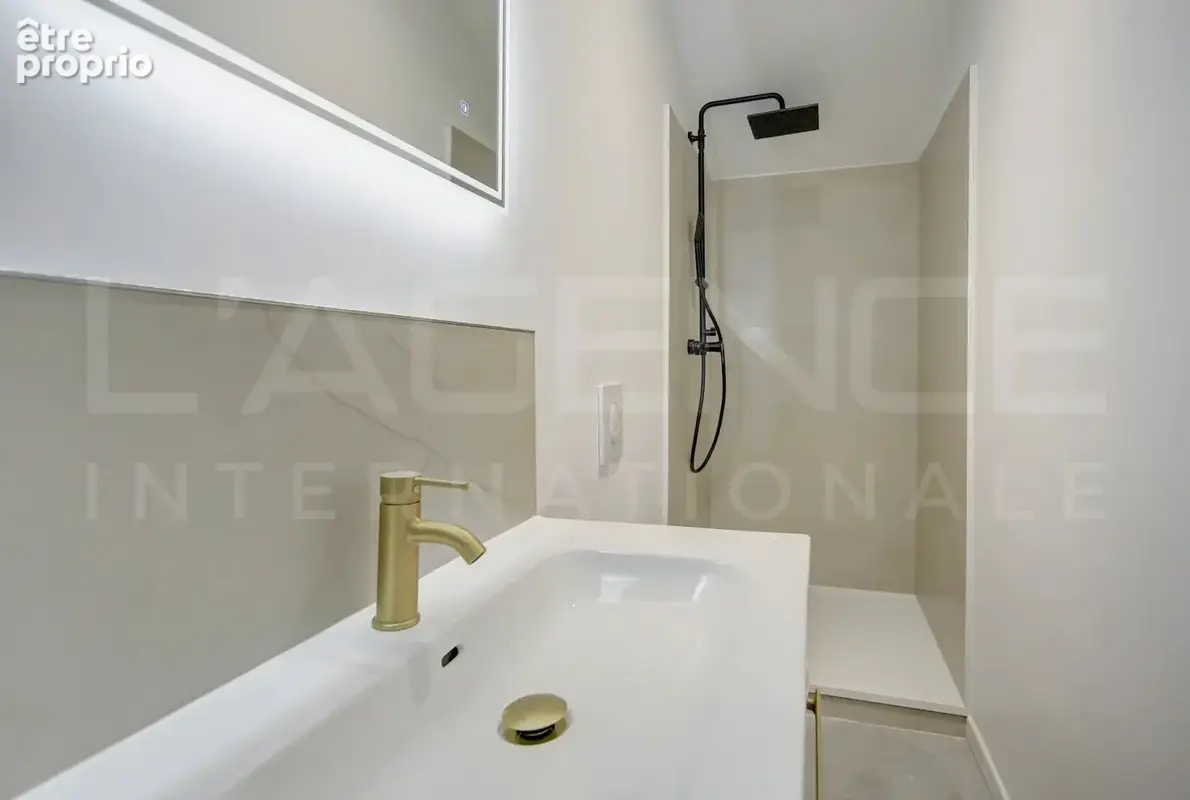 Appartement 4 pieces integralement renove - photo 15