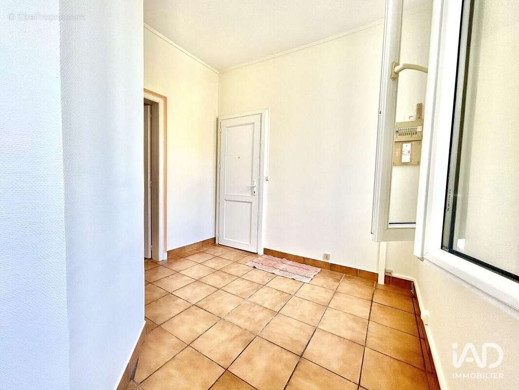 Photo 8 - Appartement à SENS