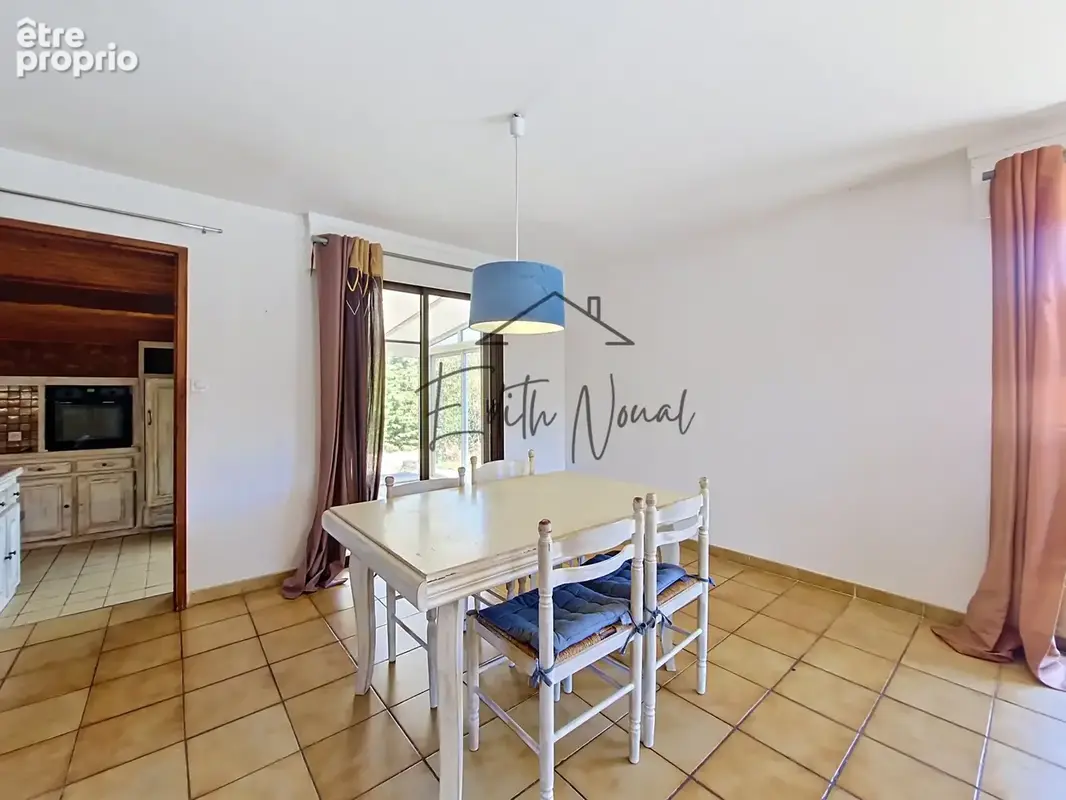 Maison familiale avec jardin   Millau, quartier du Puits Calès - photo 11