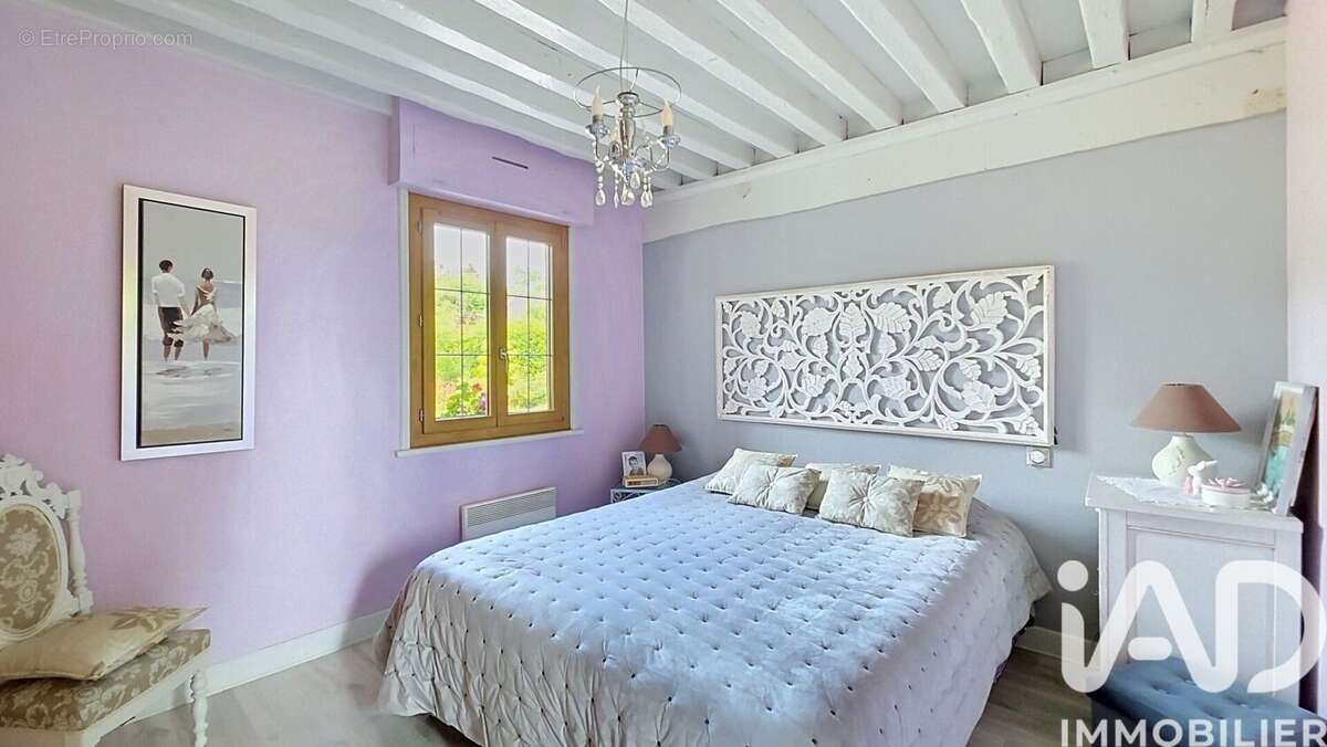 Maison 164 m² à Saint-Hymer  - photo 8