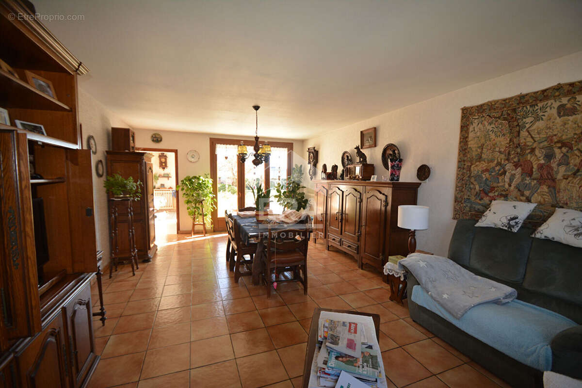 Maison à TERGNIER