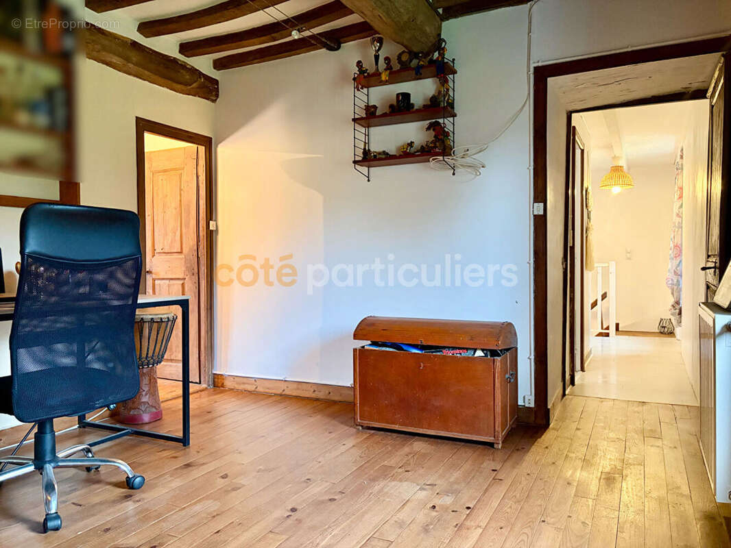 Charmante maison en pierre - MONTPINCHON - photo 13