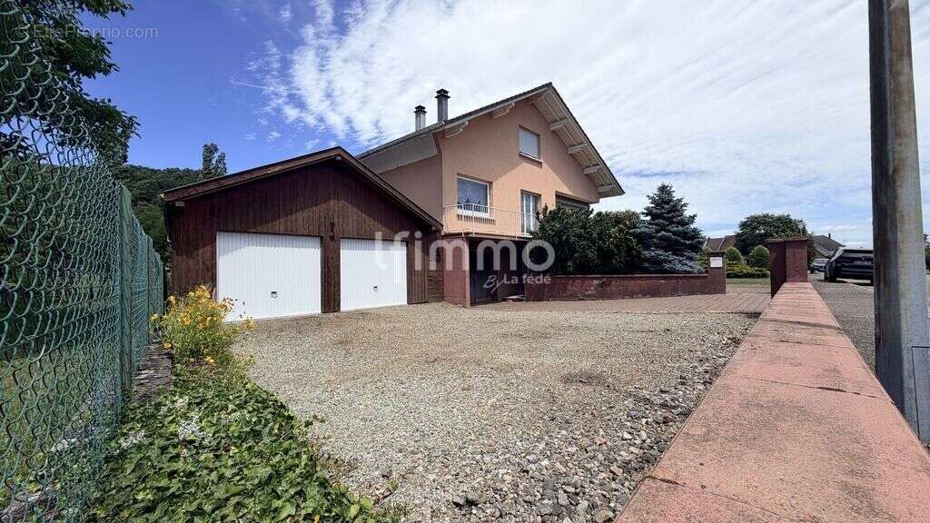 Maison familiale aux multiples possibilités - photo 3