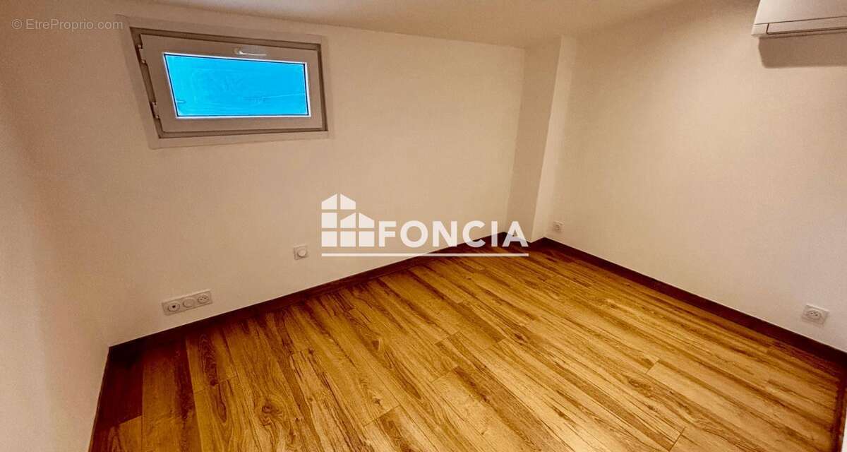 Maison à SIX-FOURS-LES-PLAGES