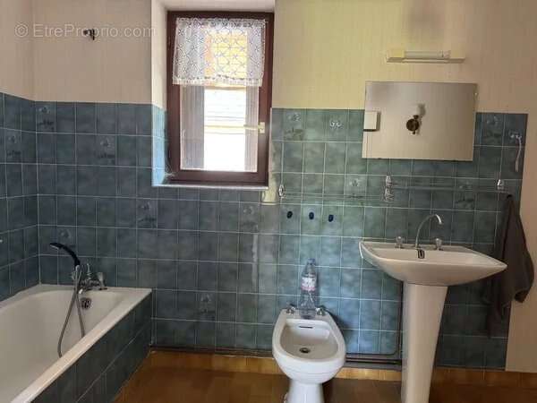 Maison à VALBONNAIS