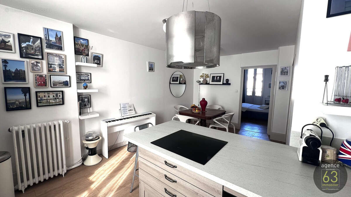 Appartement à CHAMALIERES