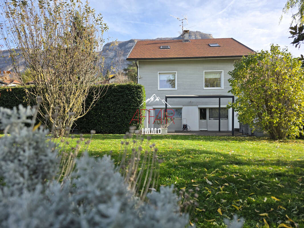 Maison à BOSSEY