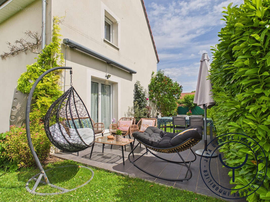 Maison à ROSIERES-PRES-TROYES
