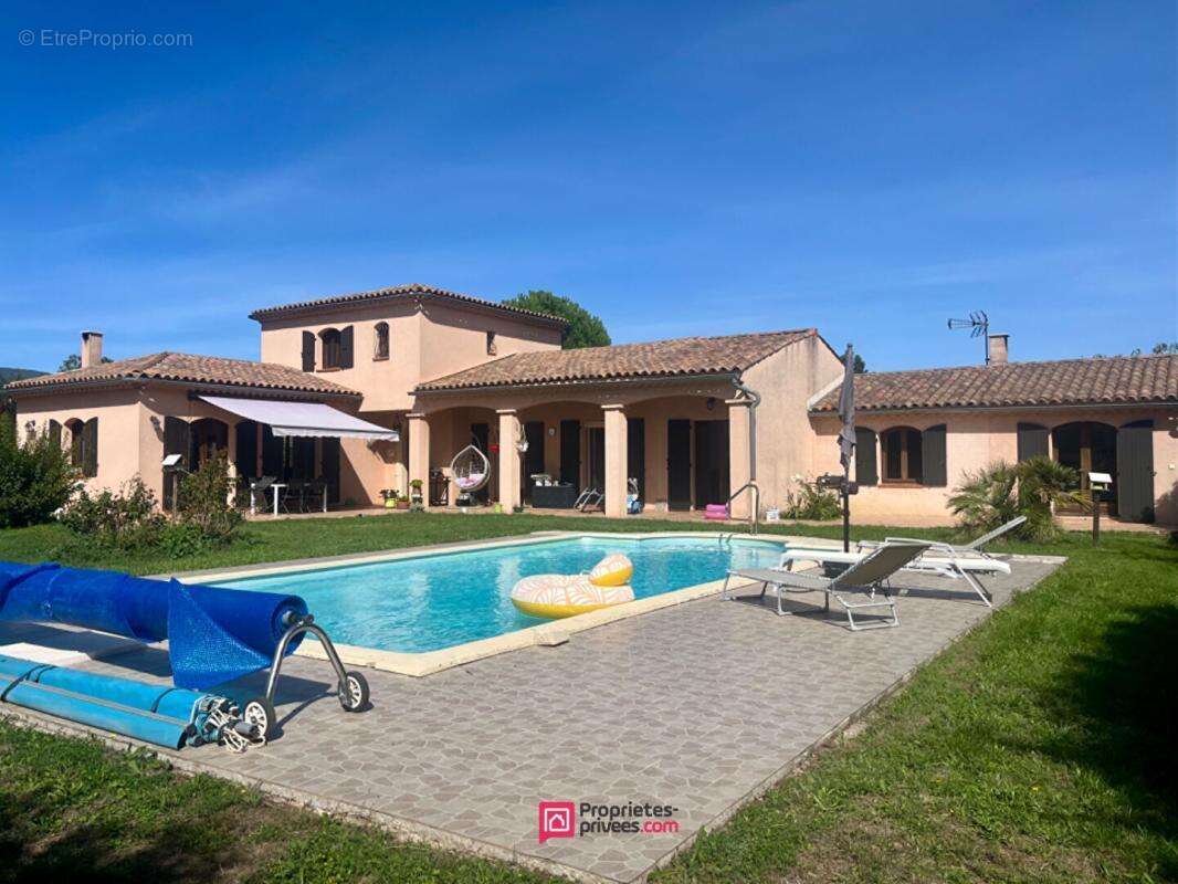 Maison à CHATEAU-ARNOUX-SAINT-AUBAN