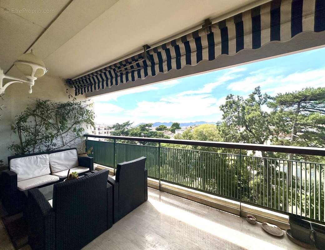 Appartement à CANNES