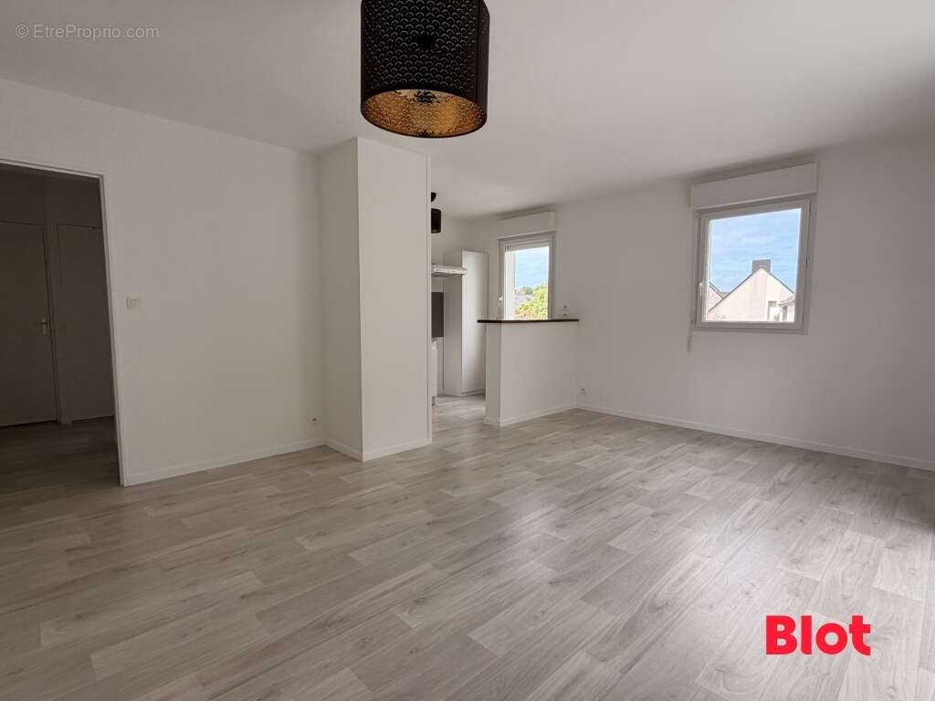 Appartement à CHAVAGNE