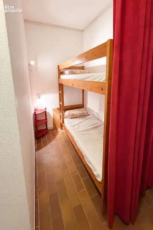Appartement 31 m² à Saint-Cyr-Sur-Mer  - photo 5