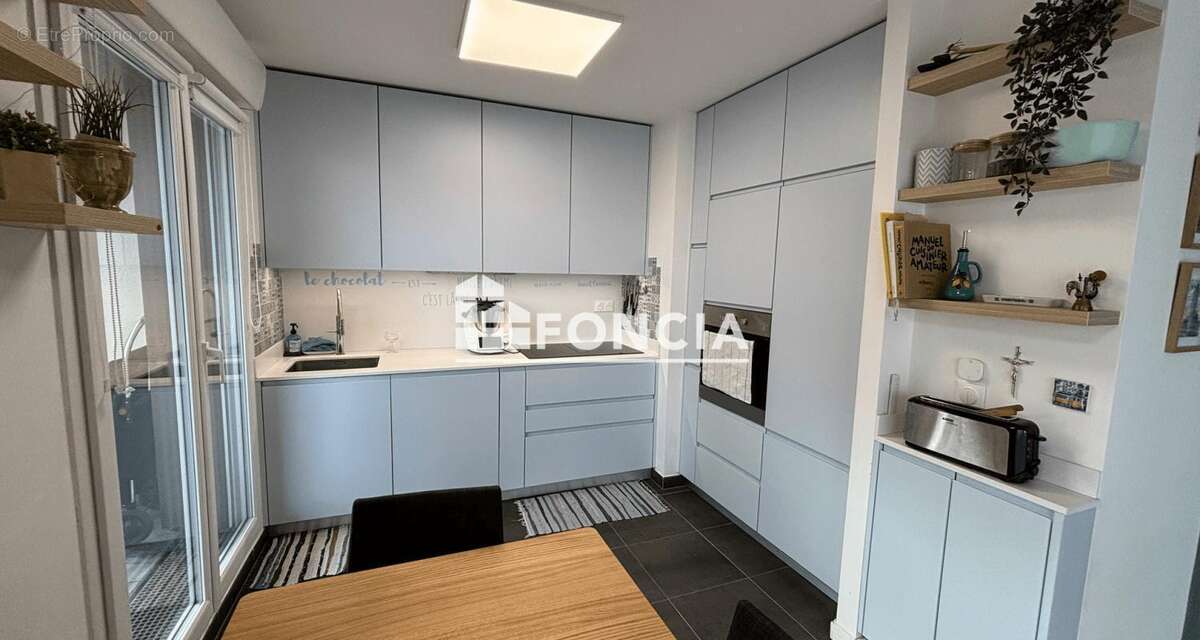 Appartement à NOGENT-SUR-MARNE