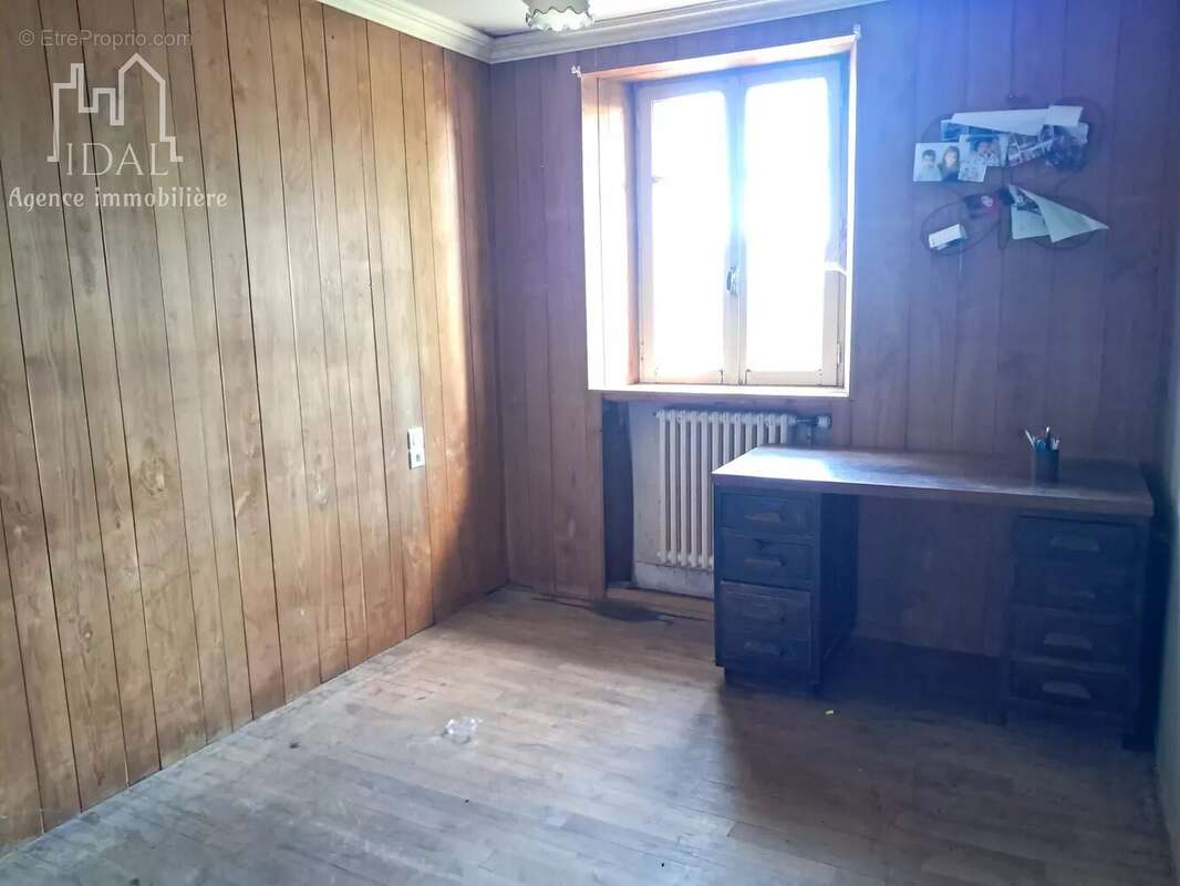 Maison à SAINT-PIERRE-DE-NOGARET