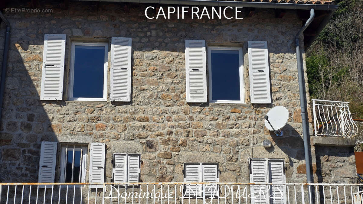 Marcols-les-eaux , maison en pierres : Un bien d’exception où charme, élégance et confort se rencontrent – coup de cœur immédiat - photo 2