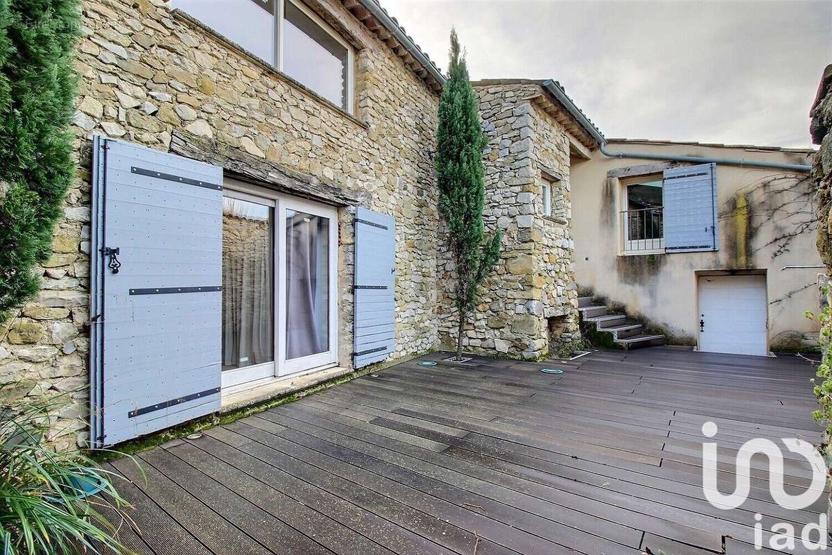 Maison 132 m² à Savoillan  - photo 3