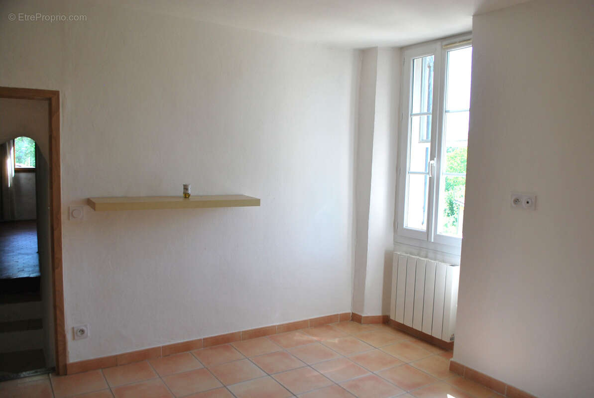 Maison à SALERNES