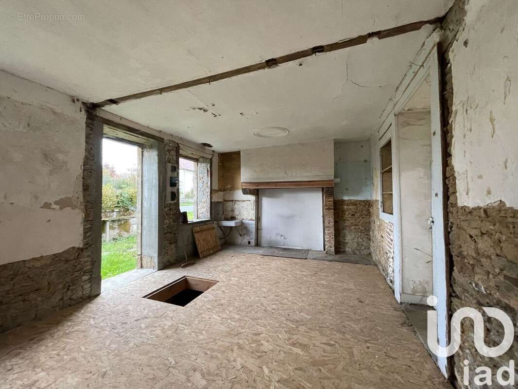 Photo 3 - Maison à SAINT-GERMAIN-LES-BELLES