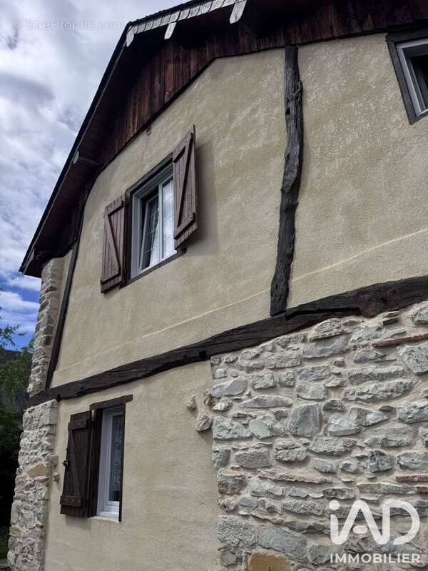 Maison 163 m² à Arros-De-Nay  - photo 6
