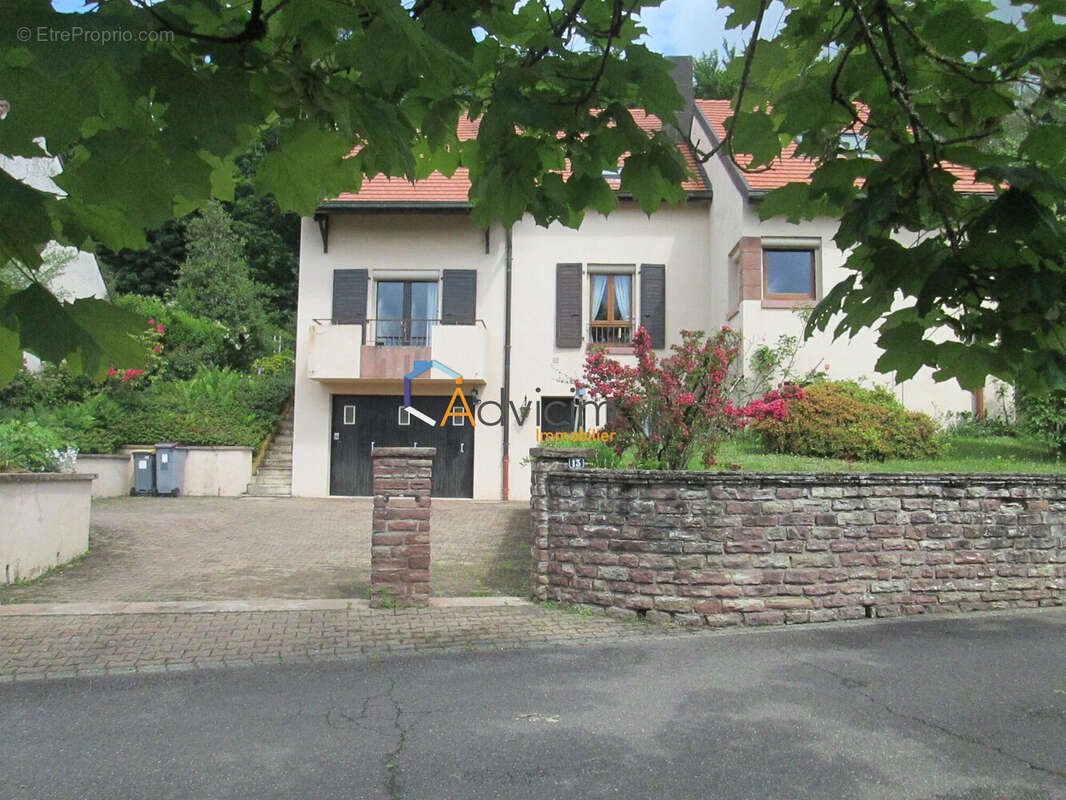 Maison à LUXEUIL-LES-BAINS