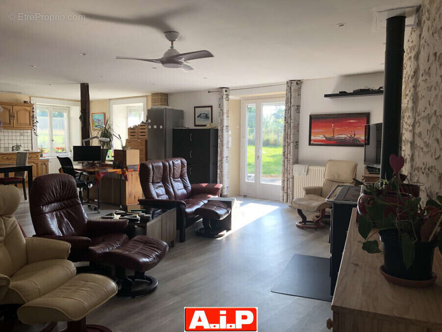 Maison 153 m² à La Chataigneraie  - photo 4