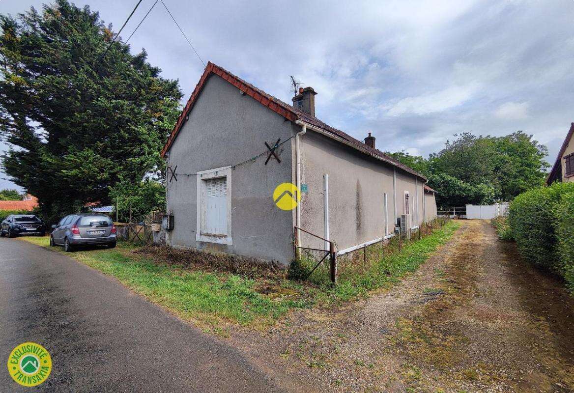 Longere a renover - photo 16