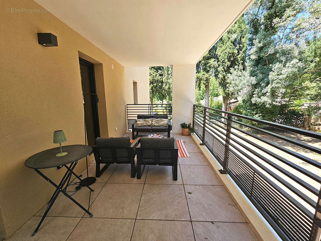 Aix En Provence  - Appartement T4 RECENT avec terrasse - Possibilité de box - photo 3