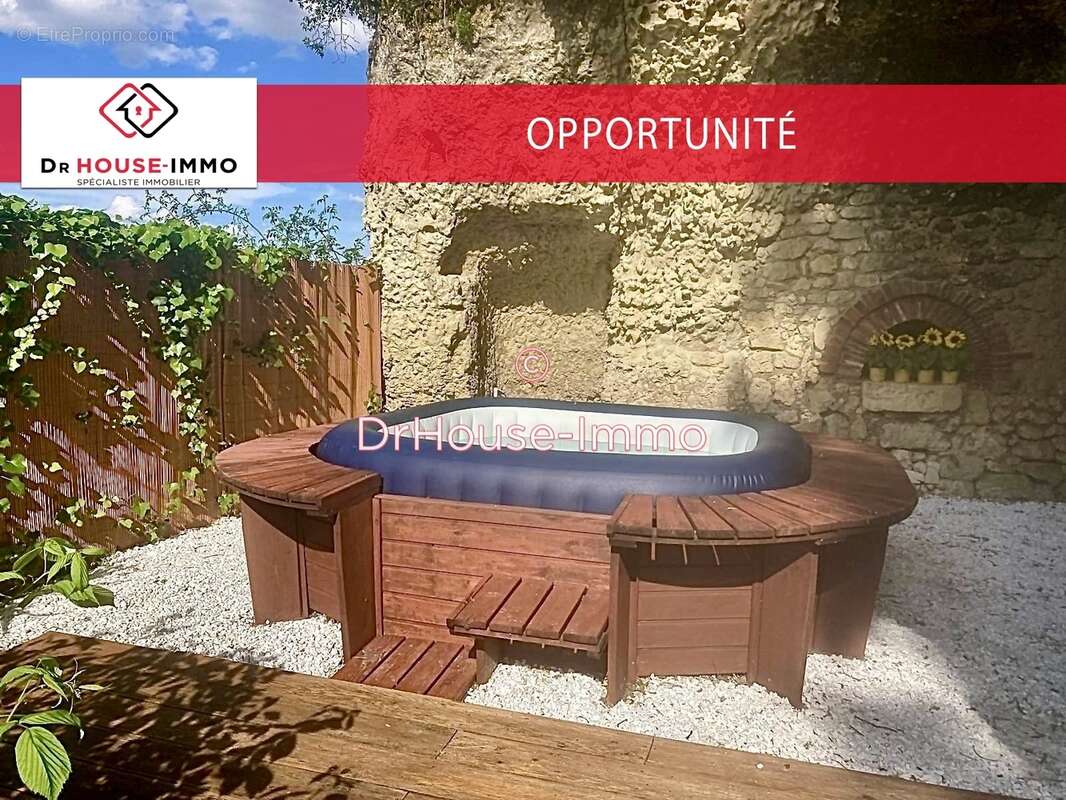 Maison à MONTLOUIS-SUR-LOIRE