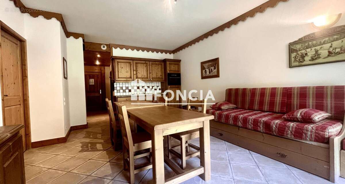 Appartement à CHAMPAGNY-EN-VANOISE