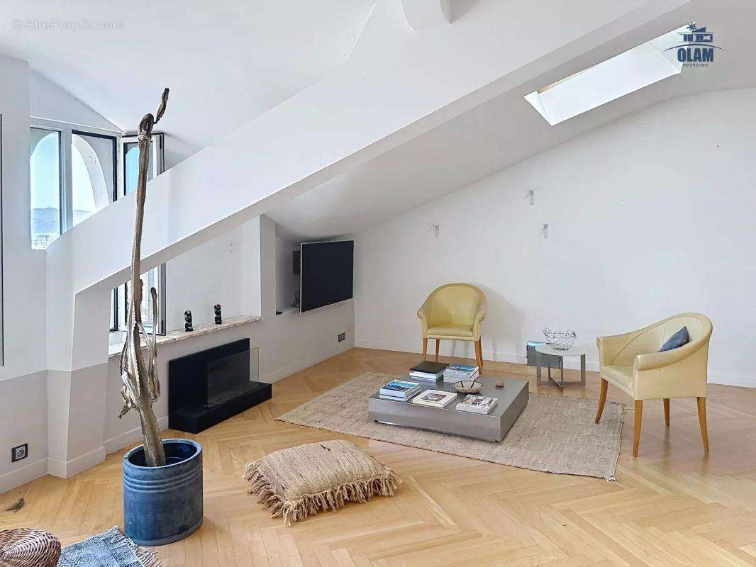 Cannes Montrose - appartement 3 pièces atypique, 105 M2, vue mer - photo 3