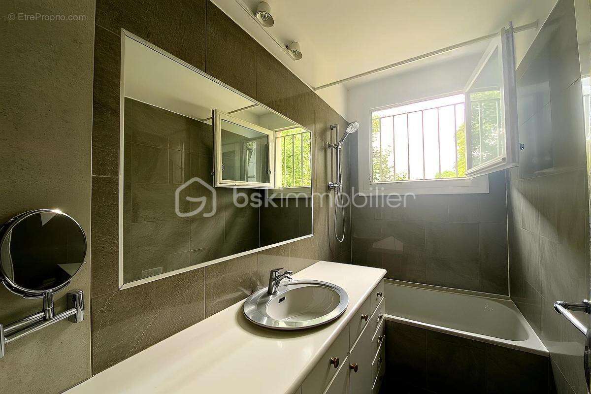 Appartement à LE PECQ