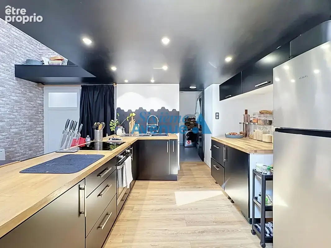 Immeuble de rapport en monopropriété à Calais, quartier Fontinettes - 3 lots + garage, combles aménageables - photo 3