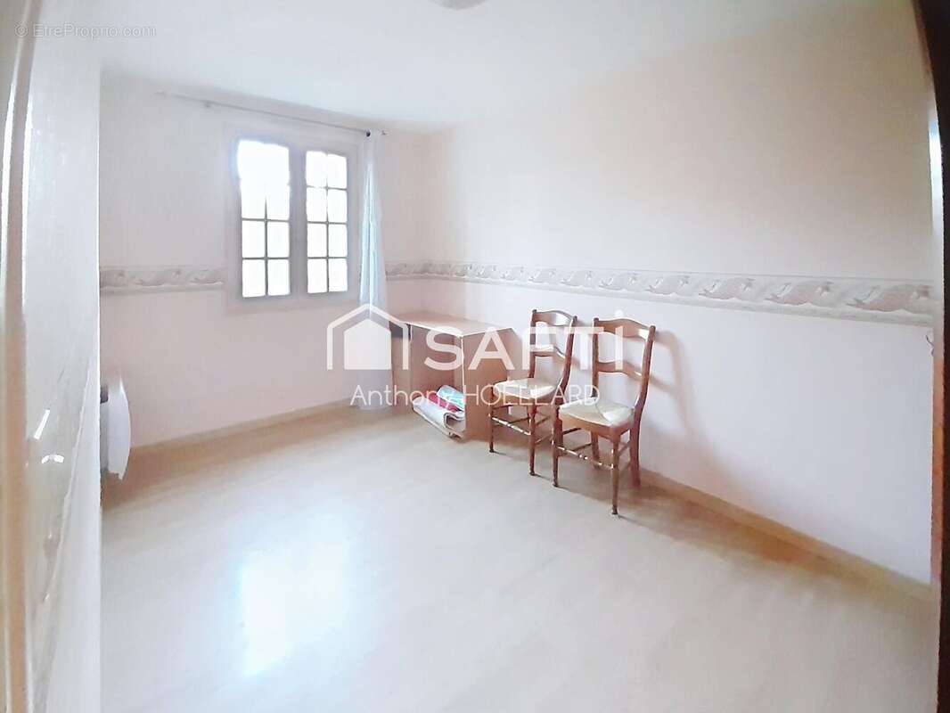 Photo 6 - Maison à ROMAGNE