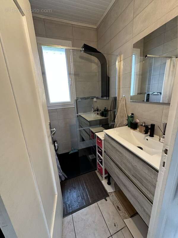 Maison à LES VILLETTES