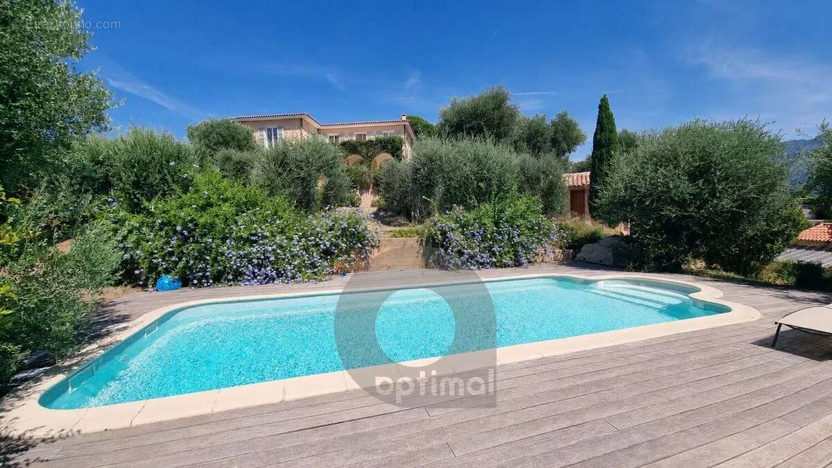 Maison à ROQUEBRUNE-CAP-MARTIN